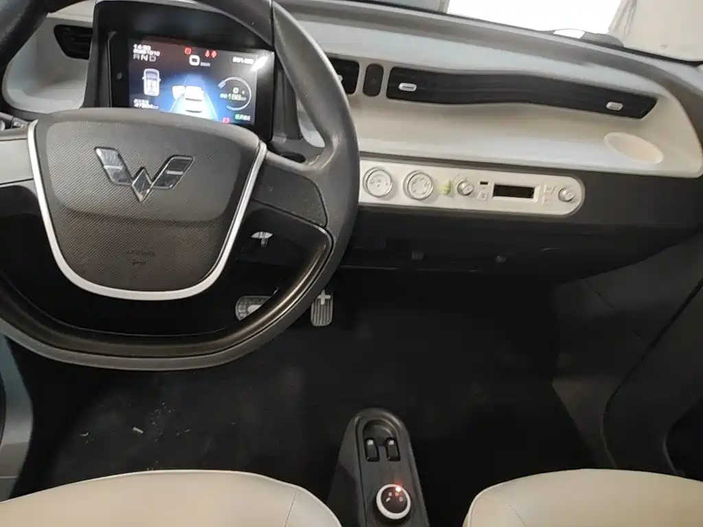Wuling MINIEV — миниатюра 14