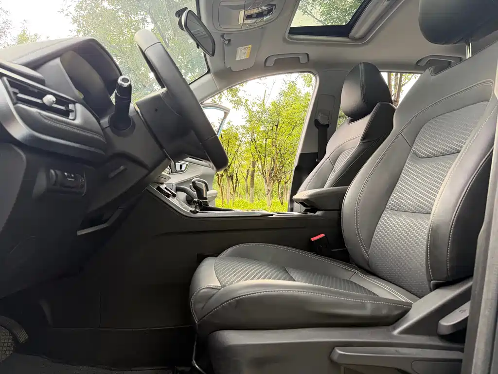 Chery Tiggo 5x 1.5L CVT Fashion Edition, фото 8