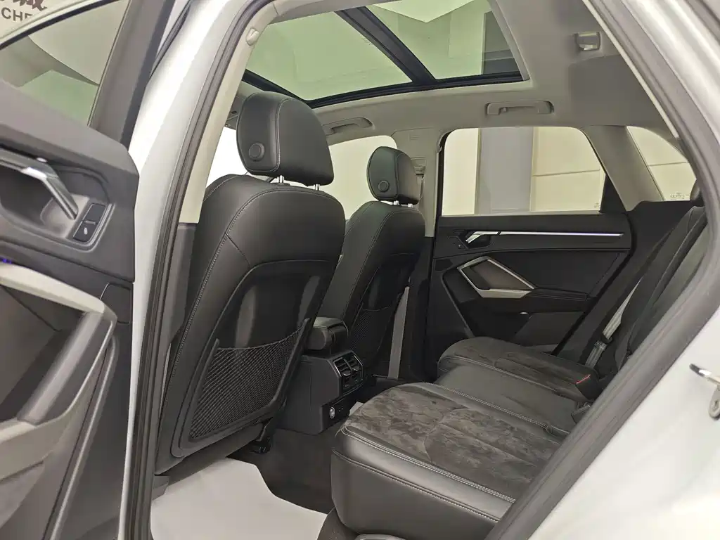 Audi Q3 — миниатюра 18