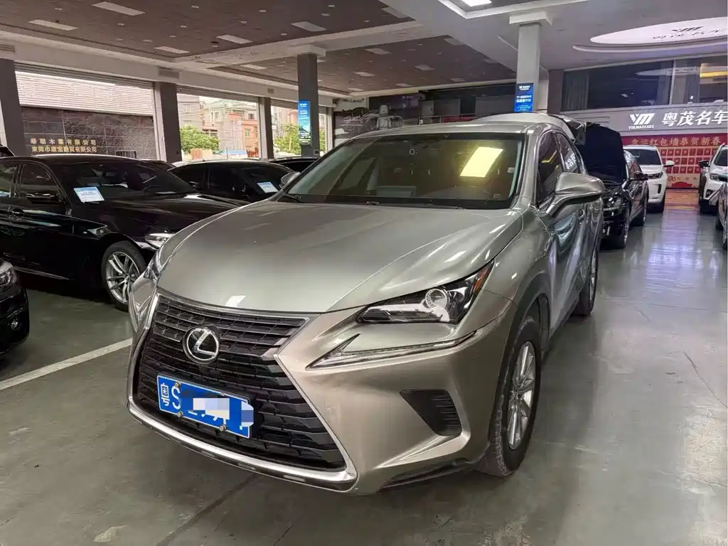 Lexus NX 2018