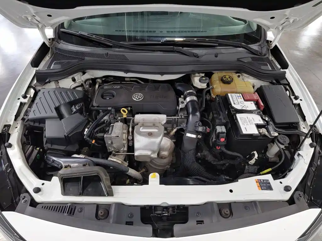 Buick Excelle — миниатюра 6