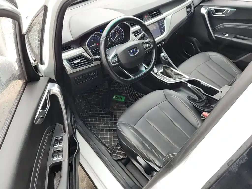 Geely Vision X3 — миниатюра 16
