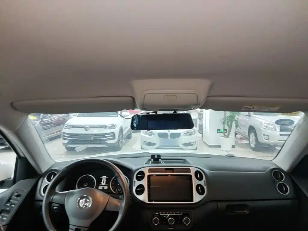 Volkswagen Tiguan — миниатюра 18