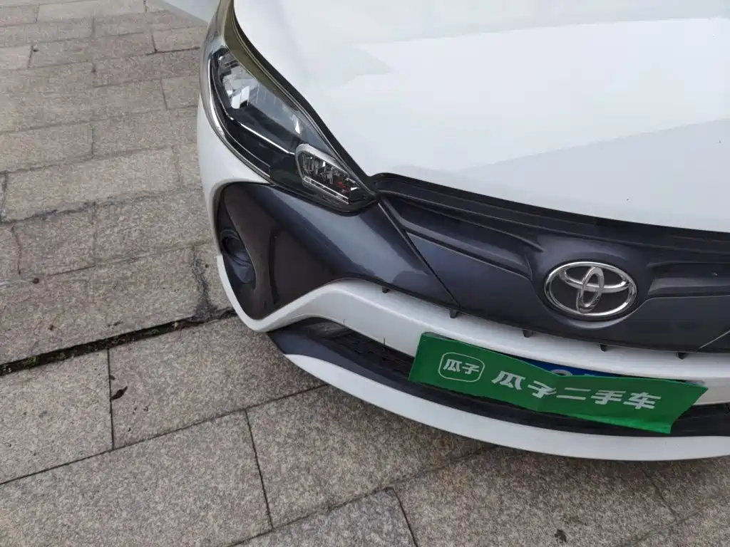 Toyota Yaris L — миниатюра 7