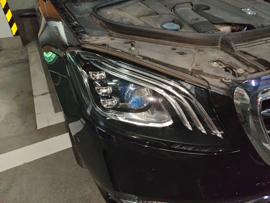 Mercedes-Benz S-Class — миниатюра 7