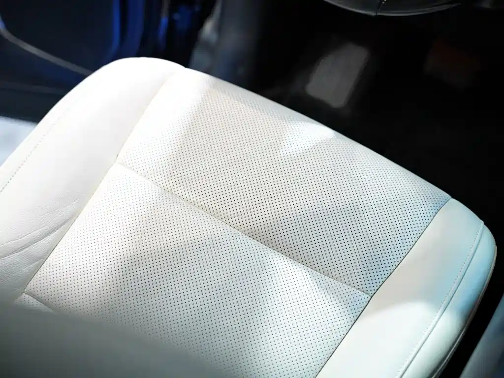 Lexus LM — миниатюра 33