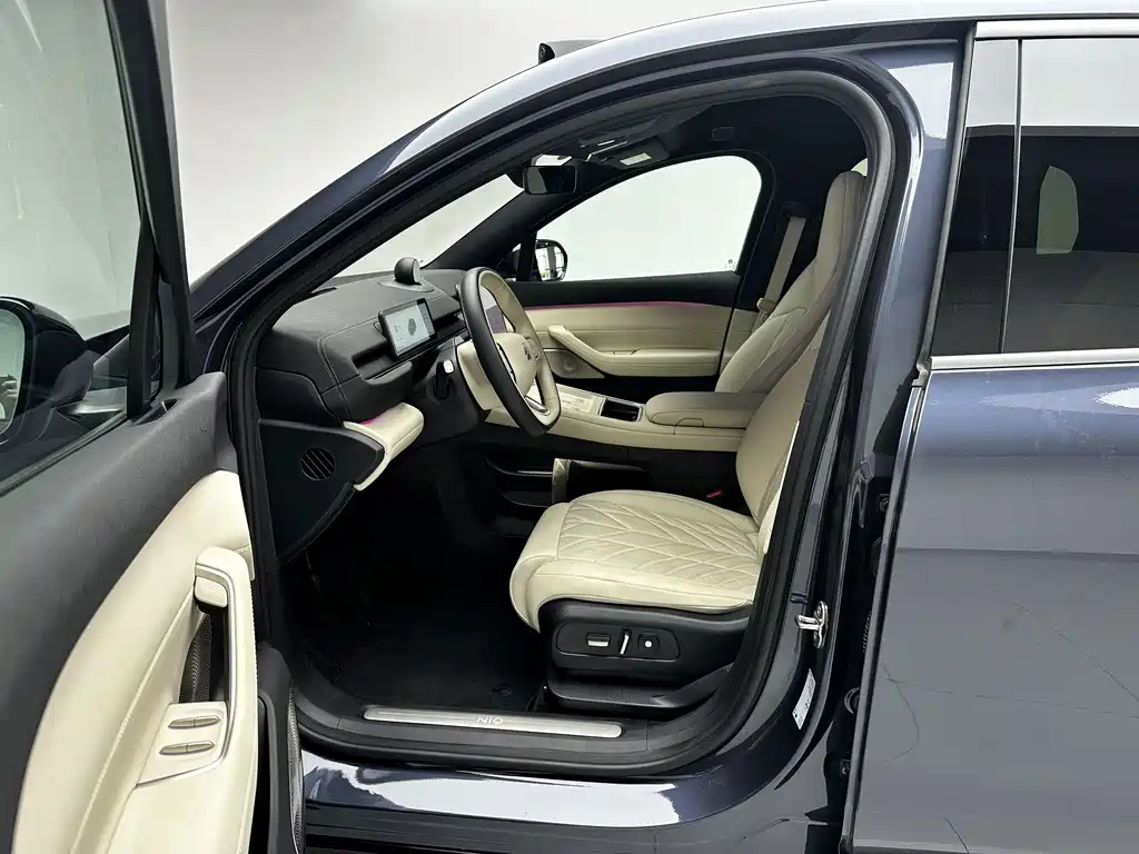 NIO EC6 — миниатюра 11