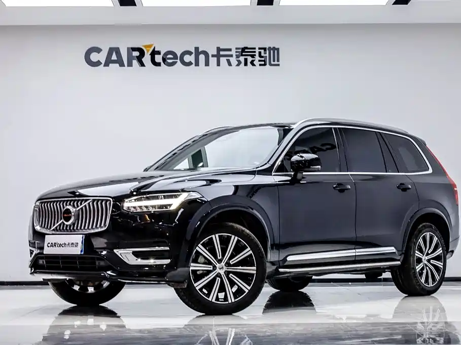 Volvo XC90 2024 B6 Luxury 7 мест