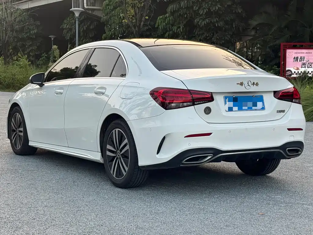 Mercedes-Benz A-Class — миниатюра 6