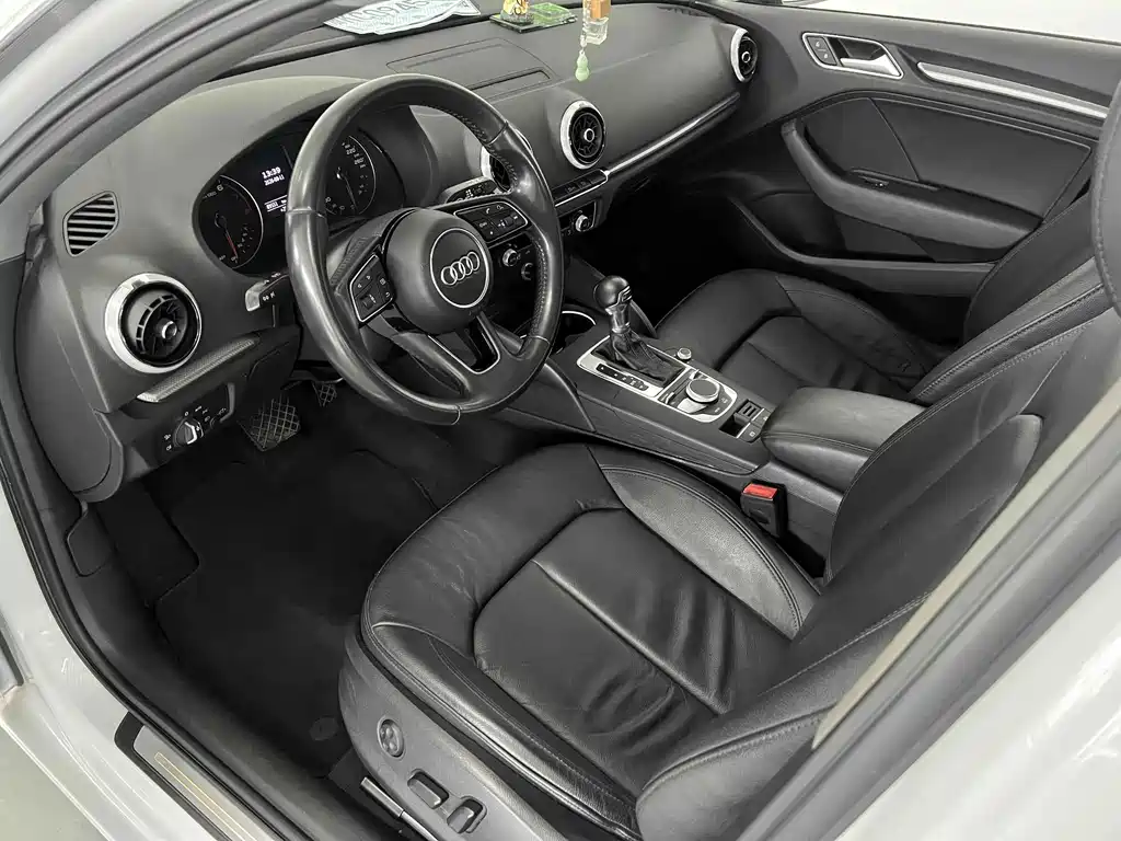 Audi A3 — миниатюра 9