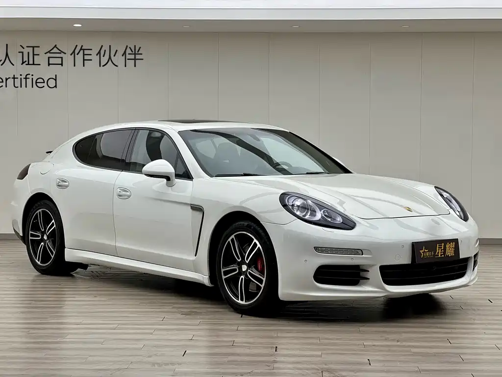Porsche Panamera 2015