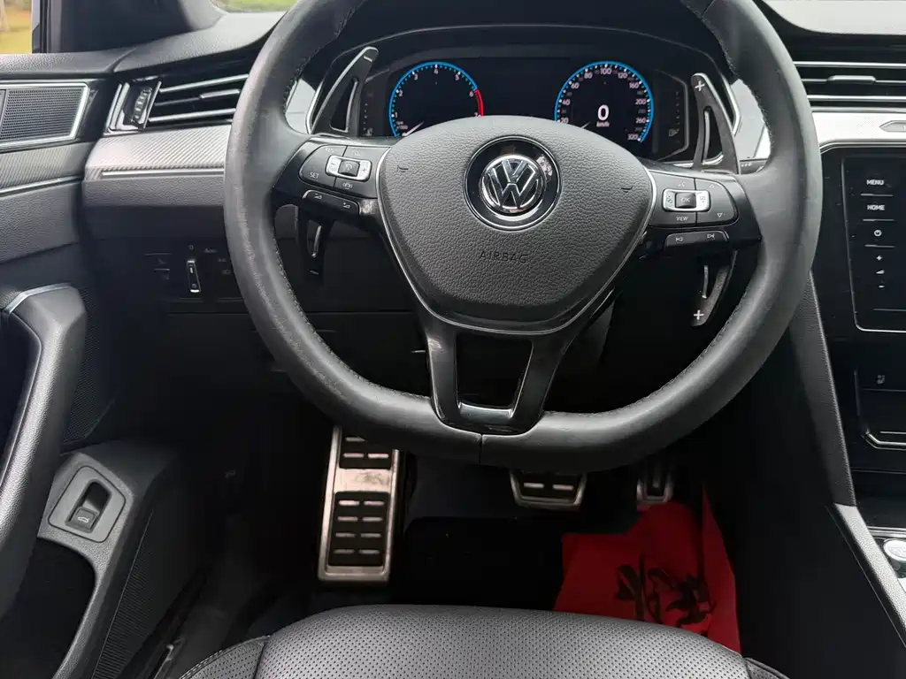 Volkswagen CC — миниатюра 7