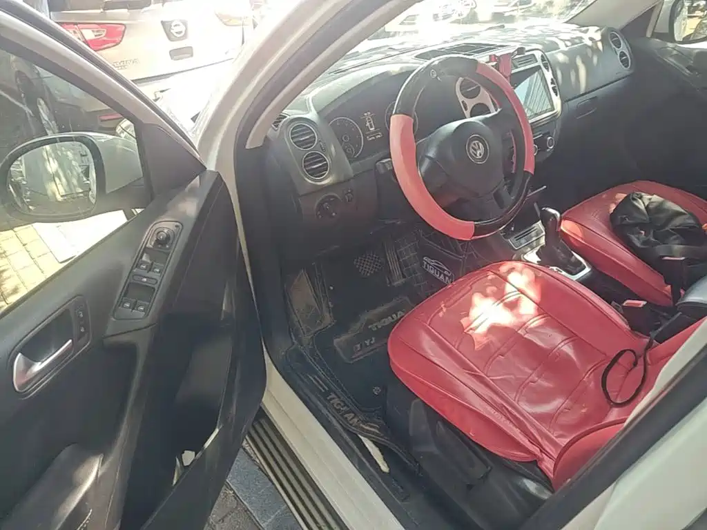 Volkswagen Tiguan — миниатюра 16