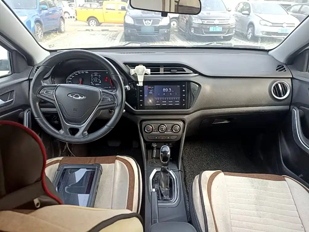 Chery Tiggo 3x — миниатюра 10