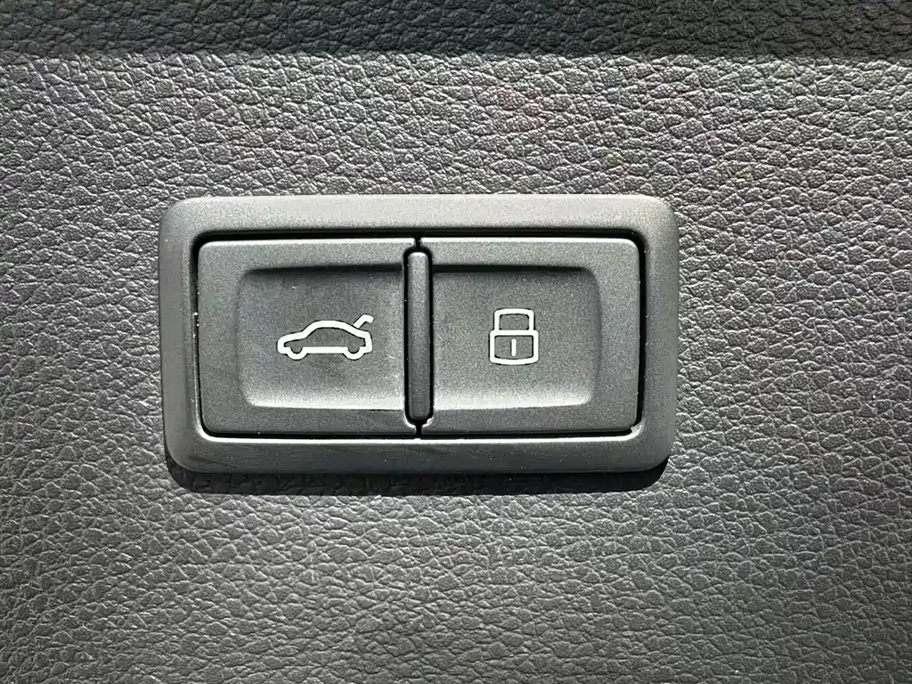 Audi Q5L — миниатюра 9