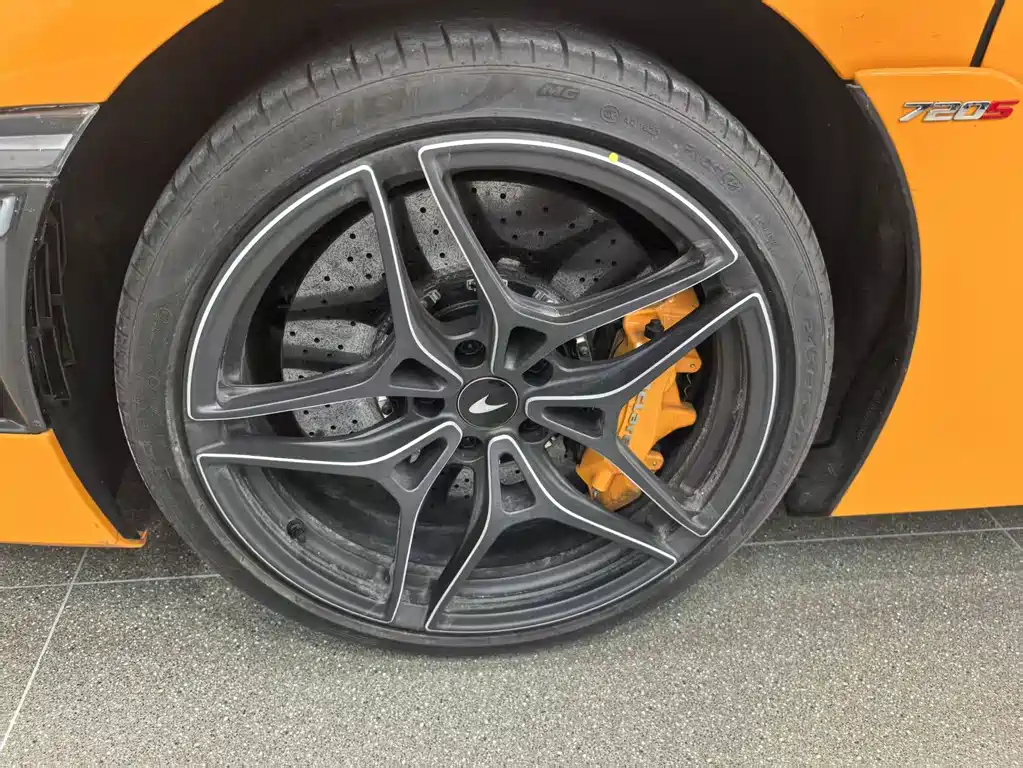 McLaren 720S — миниатюра 4