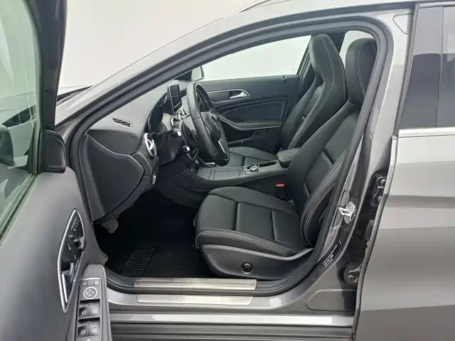 Mercedes-Benz GLA — миниатюра 8