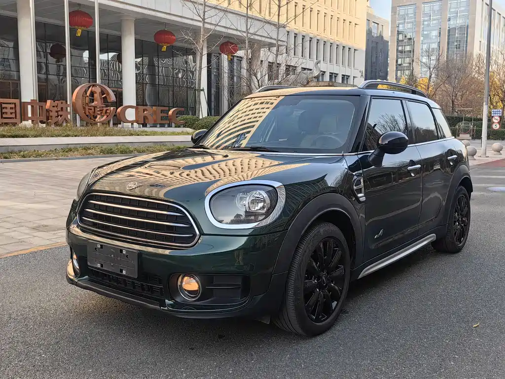 MINI COUNTRYMAN
