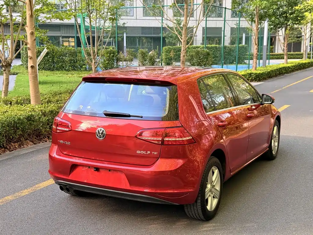 Volkswagen Golf — миниатюра 7