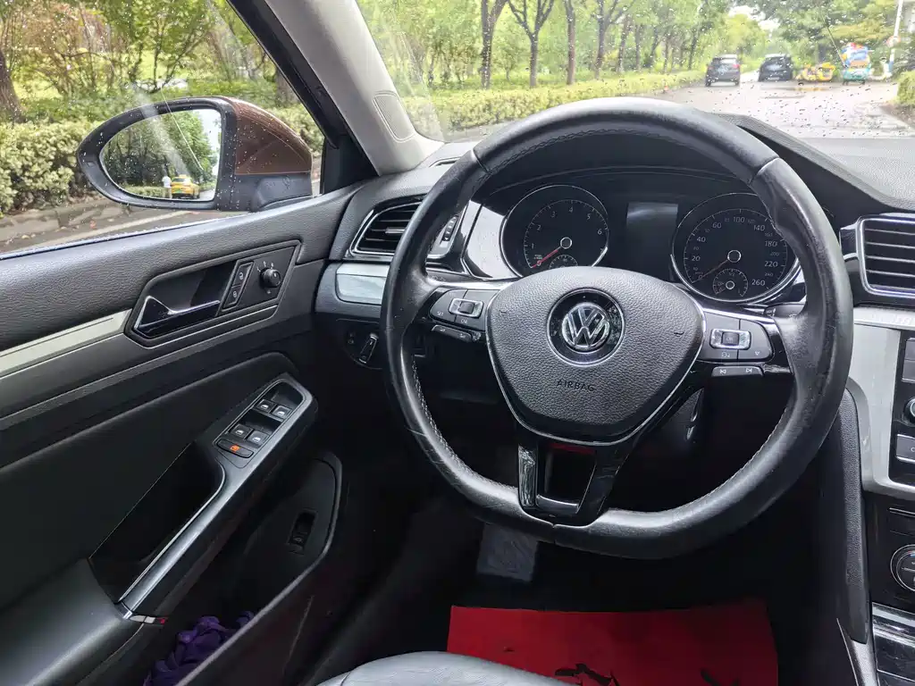 Volkswagen Lamando — миниатюра 7