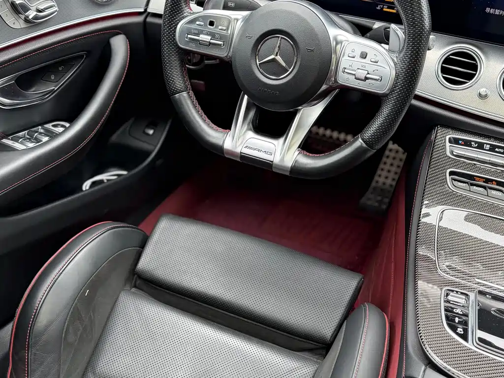 Mercedes-Benz E-Class AMG — миниатюра 9