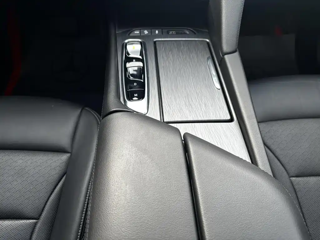 Buick Enclave — миниатюра 12