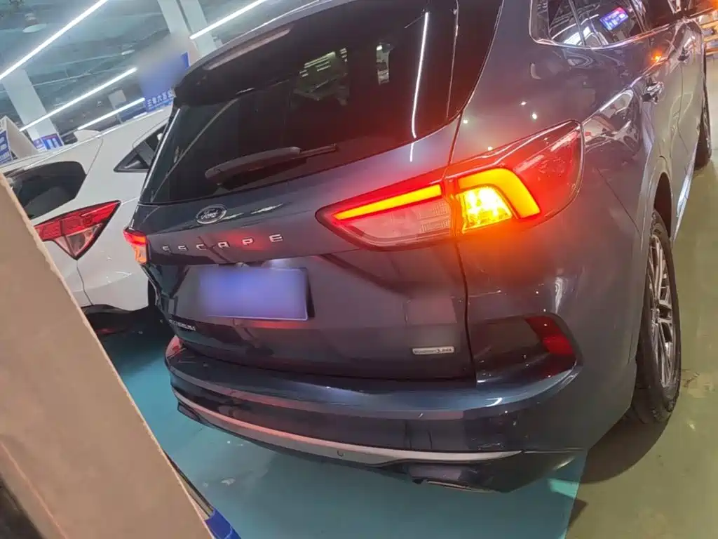 Ford Escape — миниатюра 6