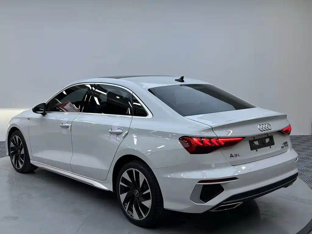 Audi A3 — миниатюра 5