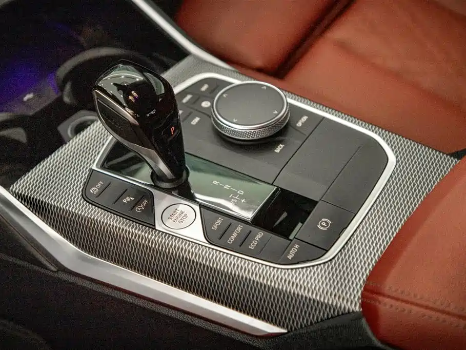 BMW 3 Series — миниатюра 14