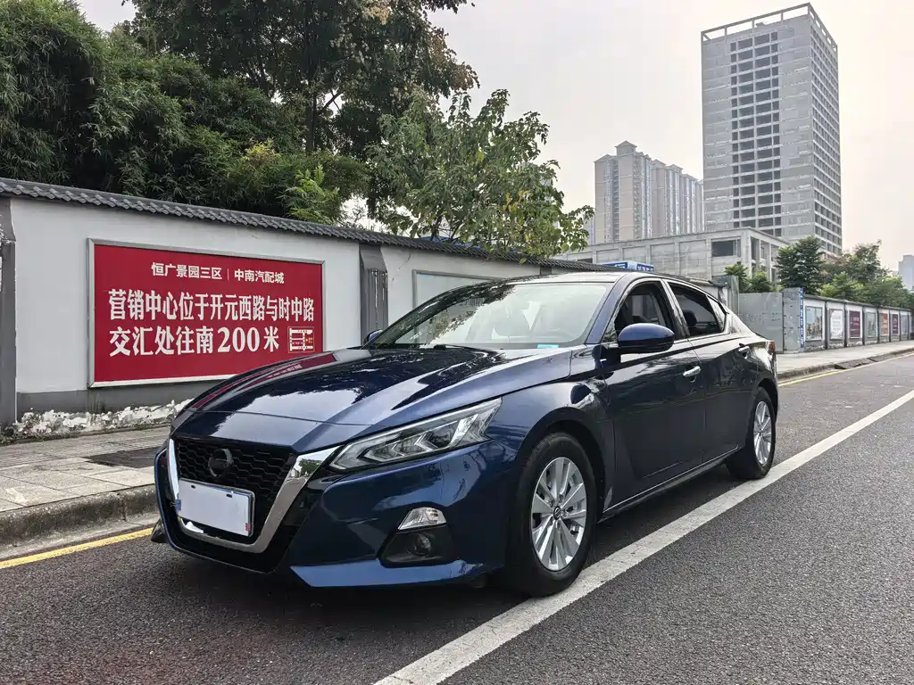 Nissan Teana