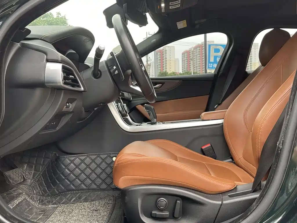 Jaguar XEL — миниатюра 10