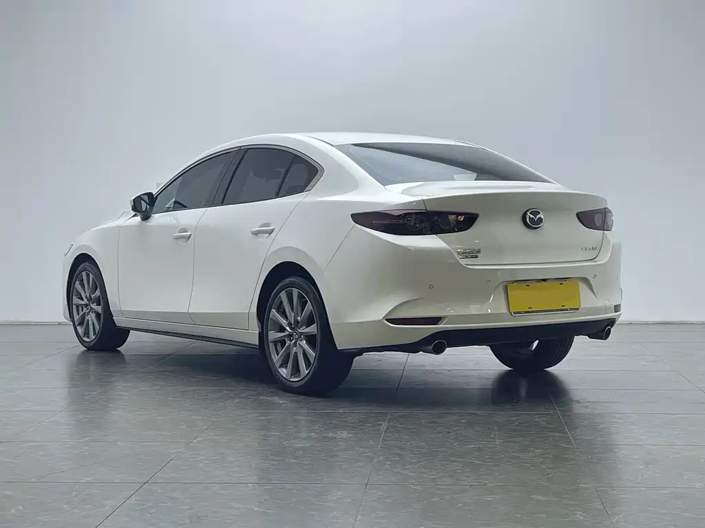 Mazda 3 Axela — миниатюра 6