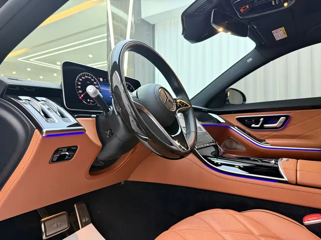 Mercedes-Benz S-Class — миниатюра 5