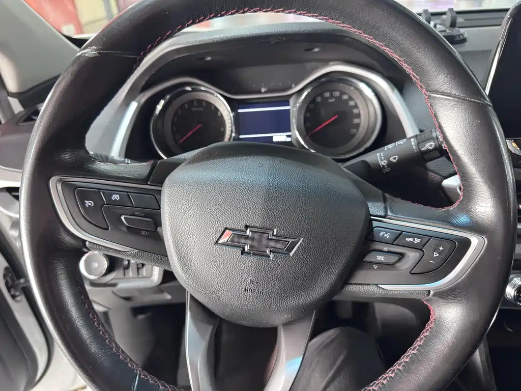 Chevrolet Volando — миниатюра 13