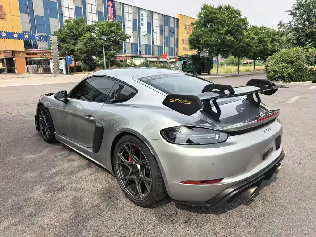 Porsche 718 2022 Cayman GT4 RS 4.0L