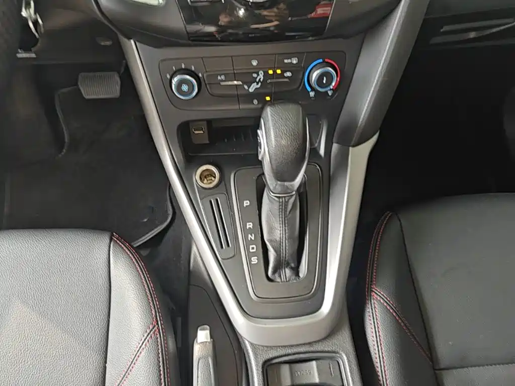 Ford Focus — миниатюра 14
