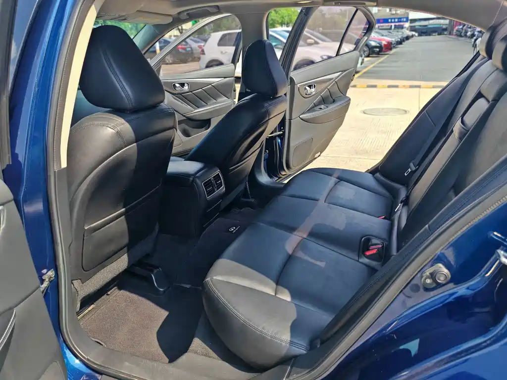Infiniti Q50L — миниатюра 10