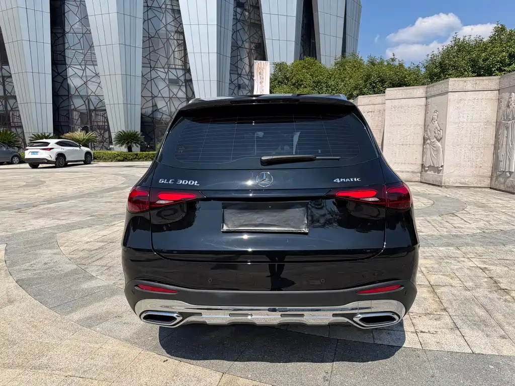 Mercedes-Benz GLC — миниатюра 4