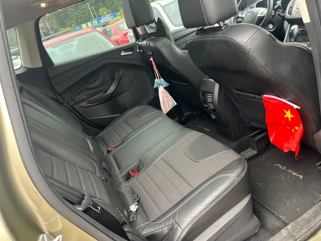 Ford Kuga — миниатюра 4