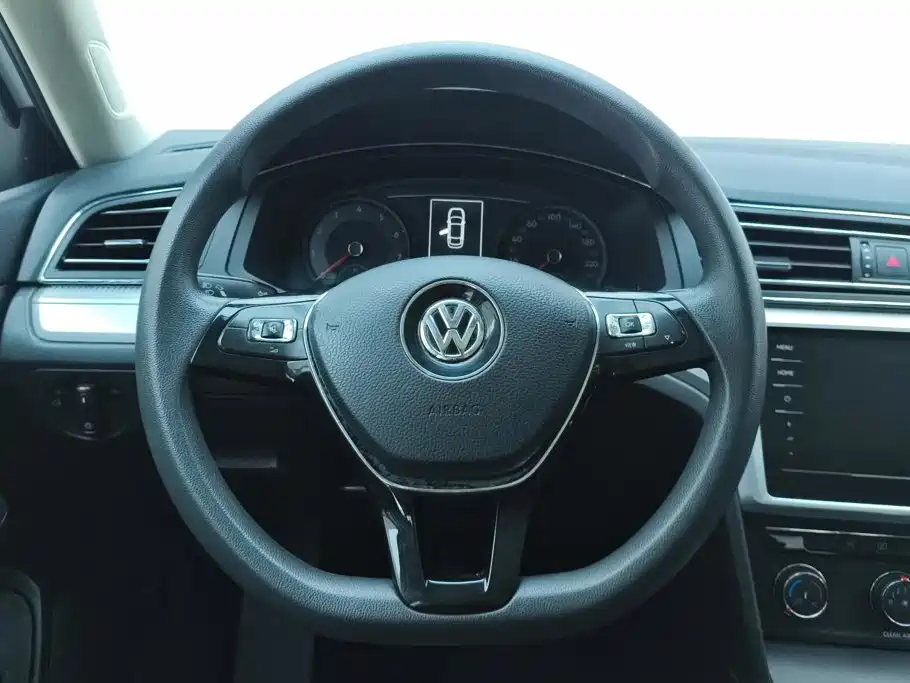 Volkswagen Lamando — миниатюра 15
