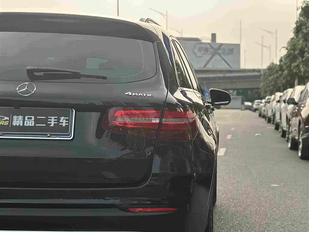 Mercedes-Benz GLC — миниатюра 11
