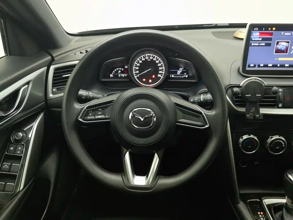 Mazda CX-4 — миниатюра 11