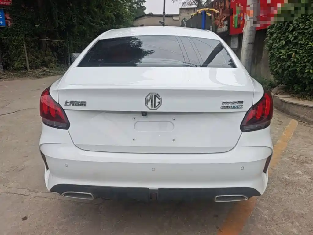 MG MG5 — миниатюра 6