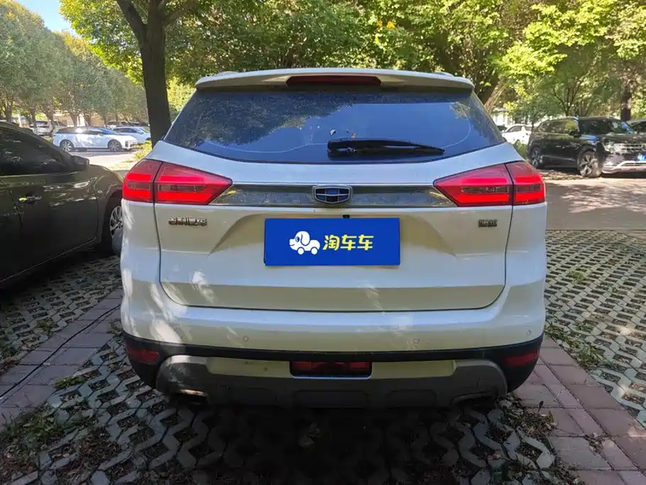Geely Boyue — миниатюра 4