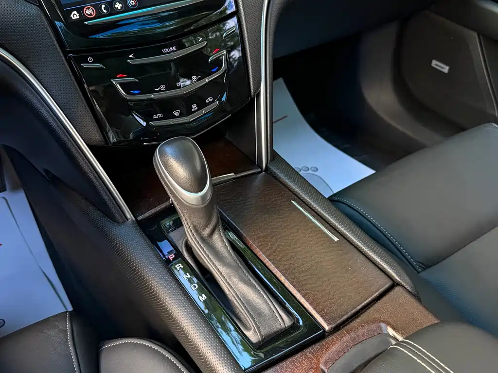 Cadillac XTS — миниатюра 17