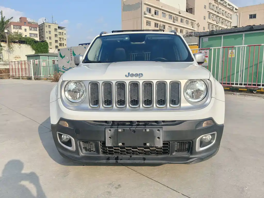 Jeep Renegade — миниатюра 2