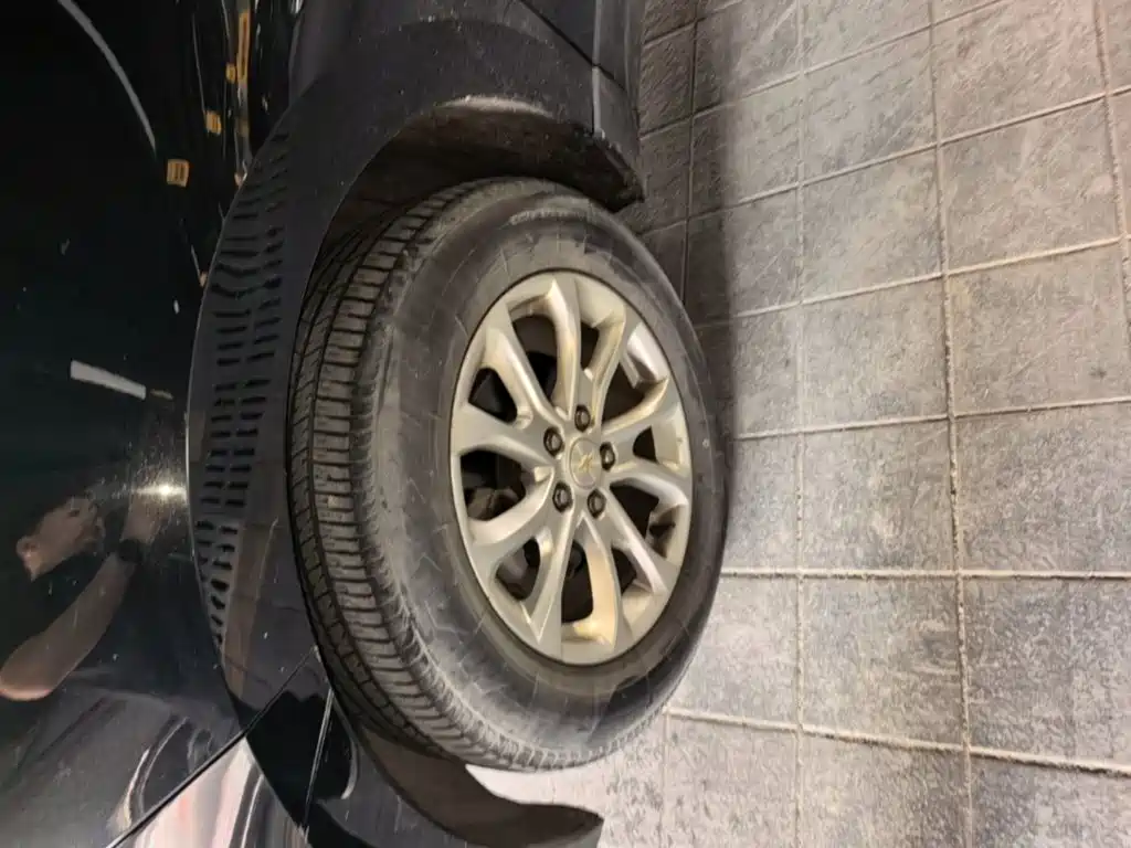 Chevrolet Equinox — миниатюра 23