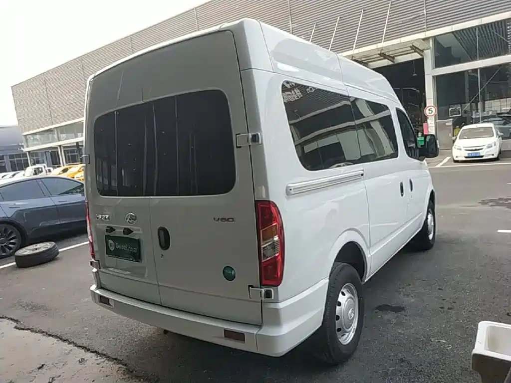 MAXUS V80 — миниатюра 7