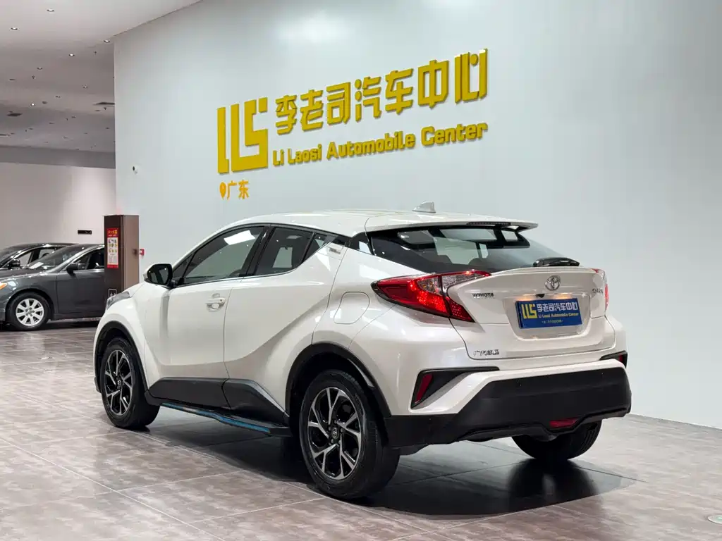 Toyota C-HR — миниатюра 5