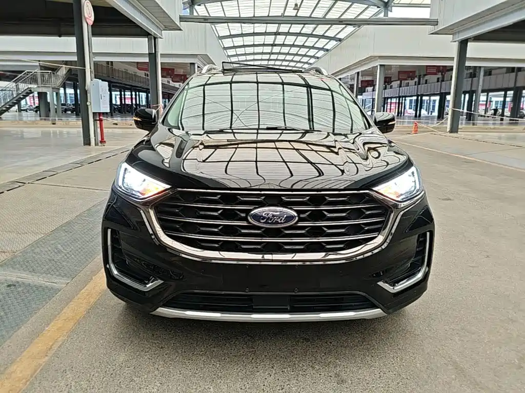 Ford Edge — миниатюра 3